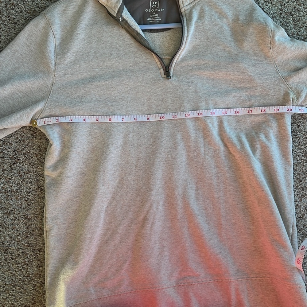 George tan pull over sweater - Picture 7 of 9